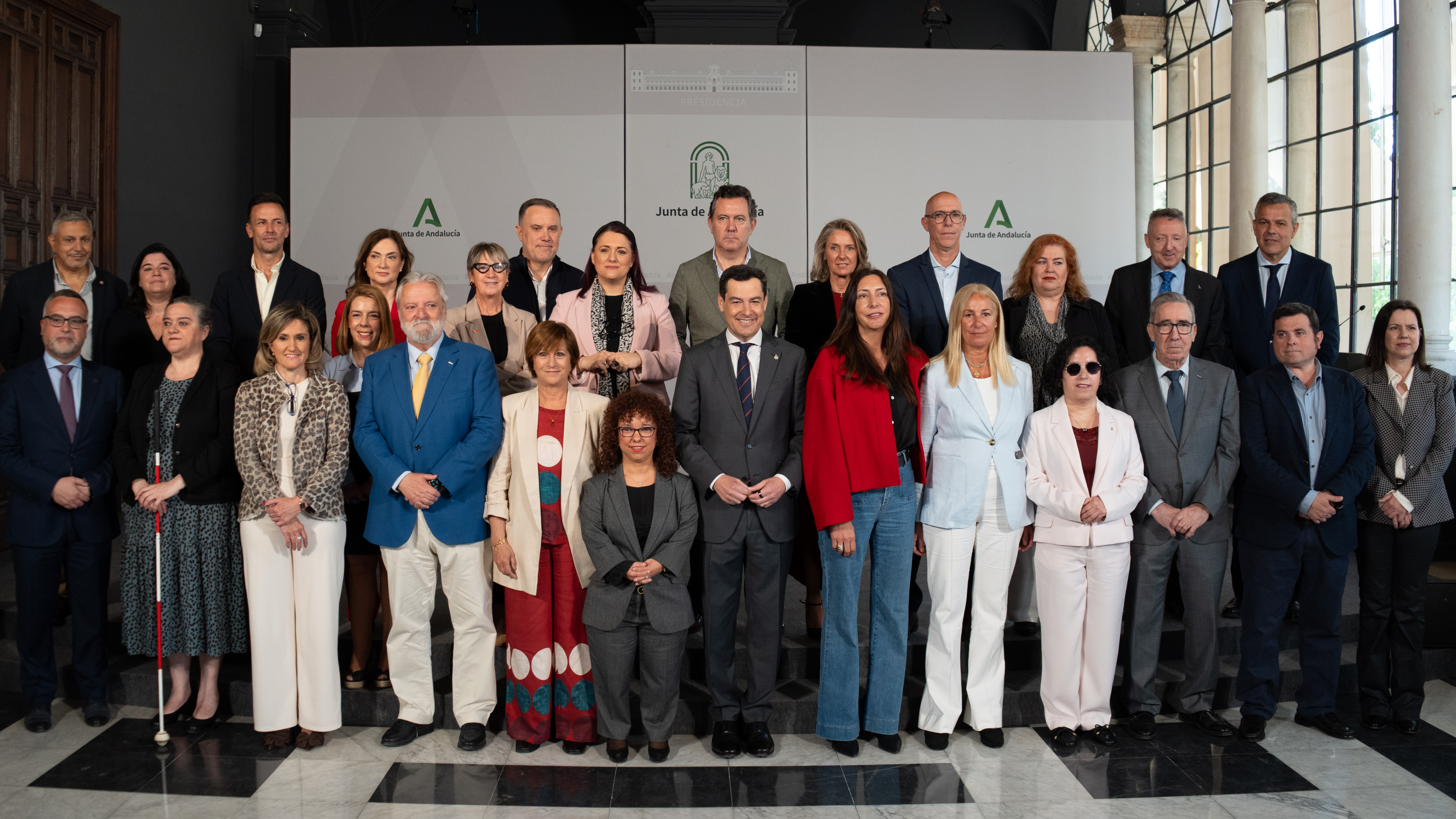 Hoy Andalucía Inclusiva COCEMFE ha estado presente en la reunión de CERMI Andalucía con el presidente de la Junta de Andalucía , Juanma Moreno .