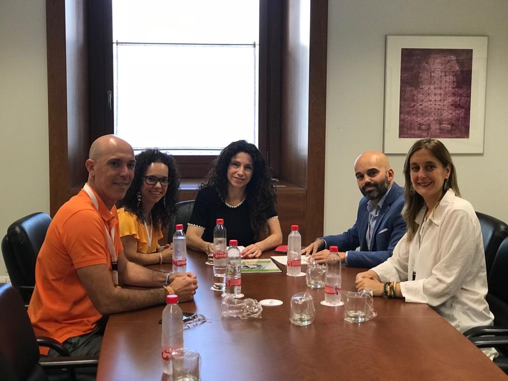 Reunión con la Consejera de Igualdad y Políticas Sociales.